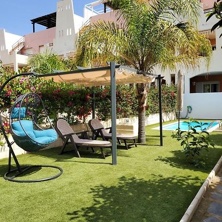 Bajo En Primera Linea De Vera-Playa Con Piscina Privada! Luaran gambar