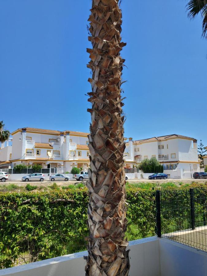 Bajo En Primera Linea De Vera-Playa Con Piscina Privada! Luaran gambar