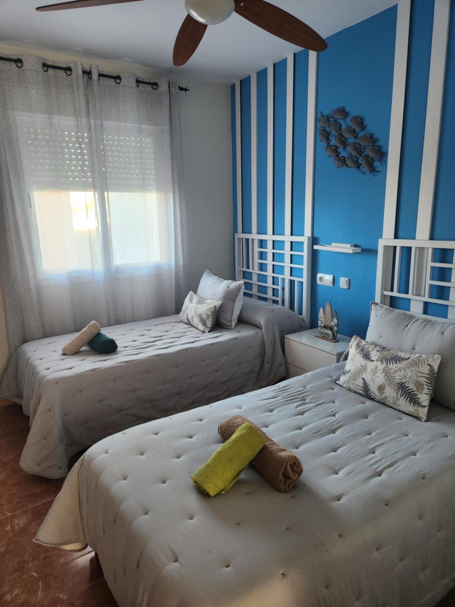 Bajo En Primera Linea De Vera-Playa Con Piscina Privada! Luaran gambar