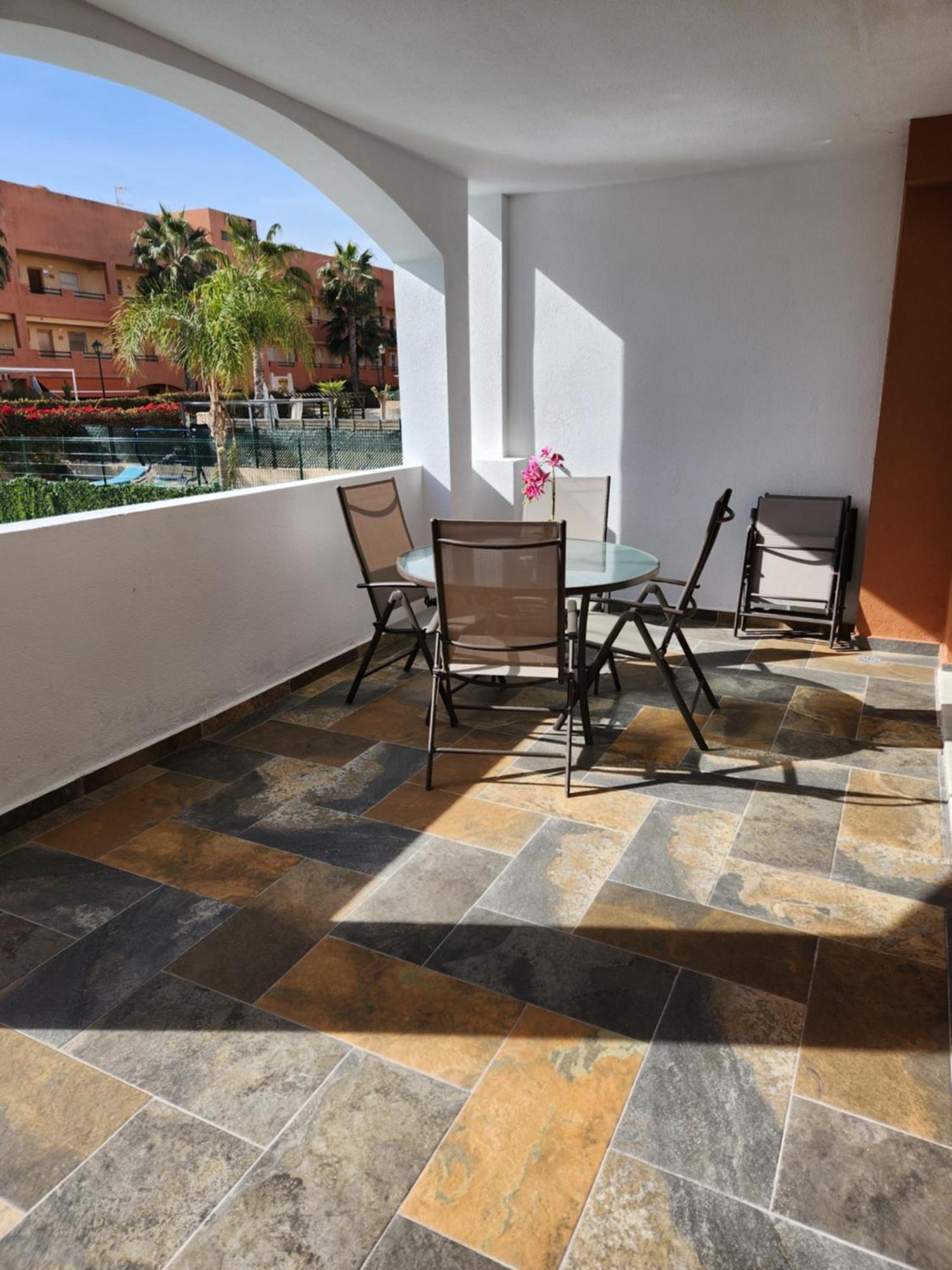 Bajo En Primera Linea De Vera-Playa Con Piscina Privada! Luaran gambar