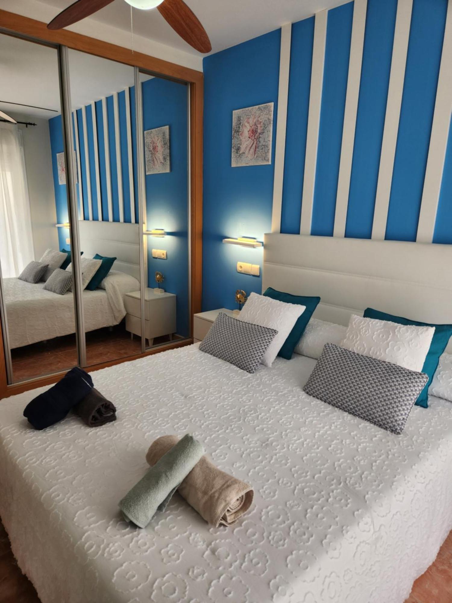 Bajo En Primera Linea De Vera-Playa Con Piscina Privada! Luaran gambar