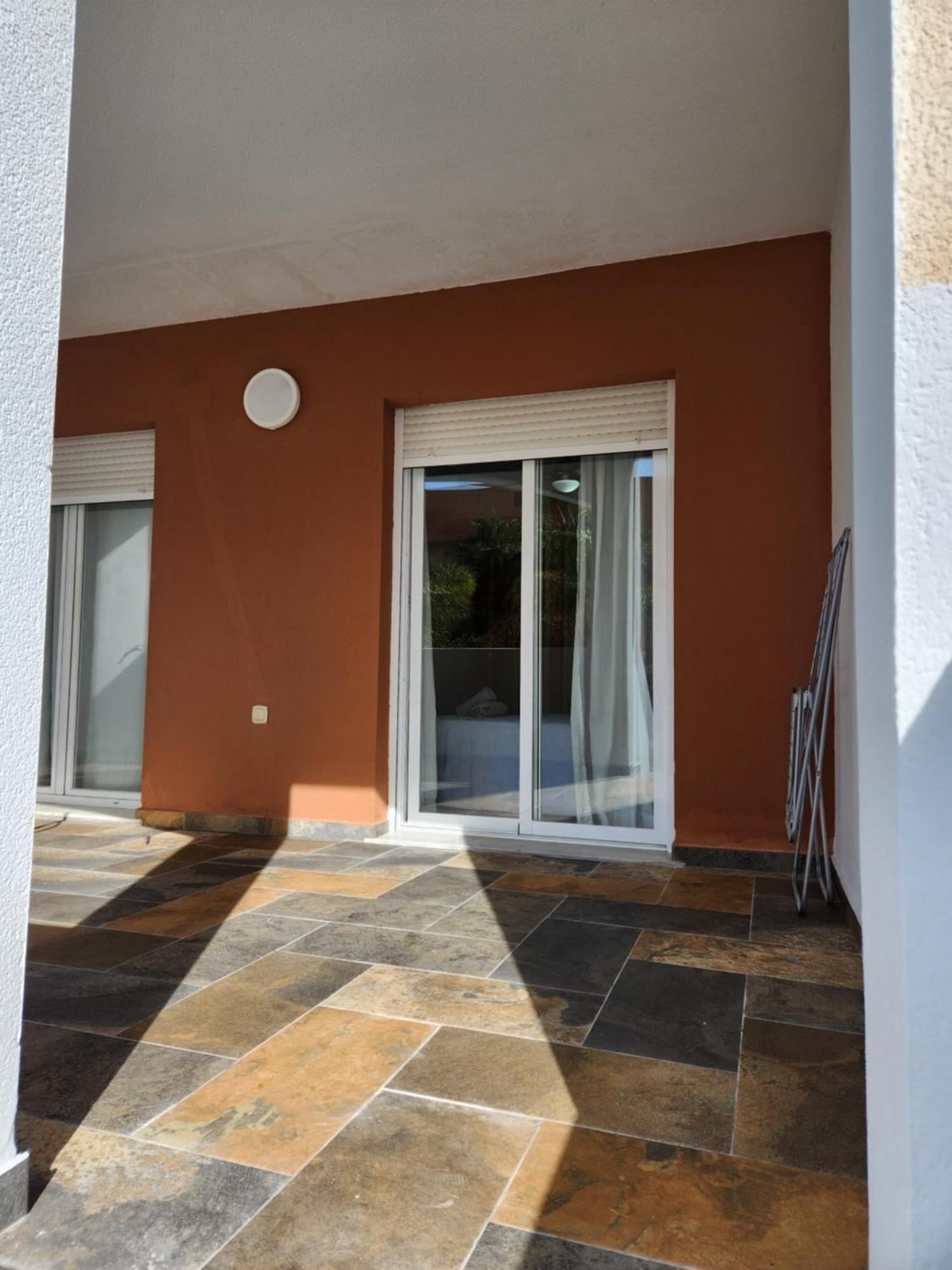 Bajo En Primera Linea De Vera-Playa Con Piscina Privada! Luaran gambar