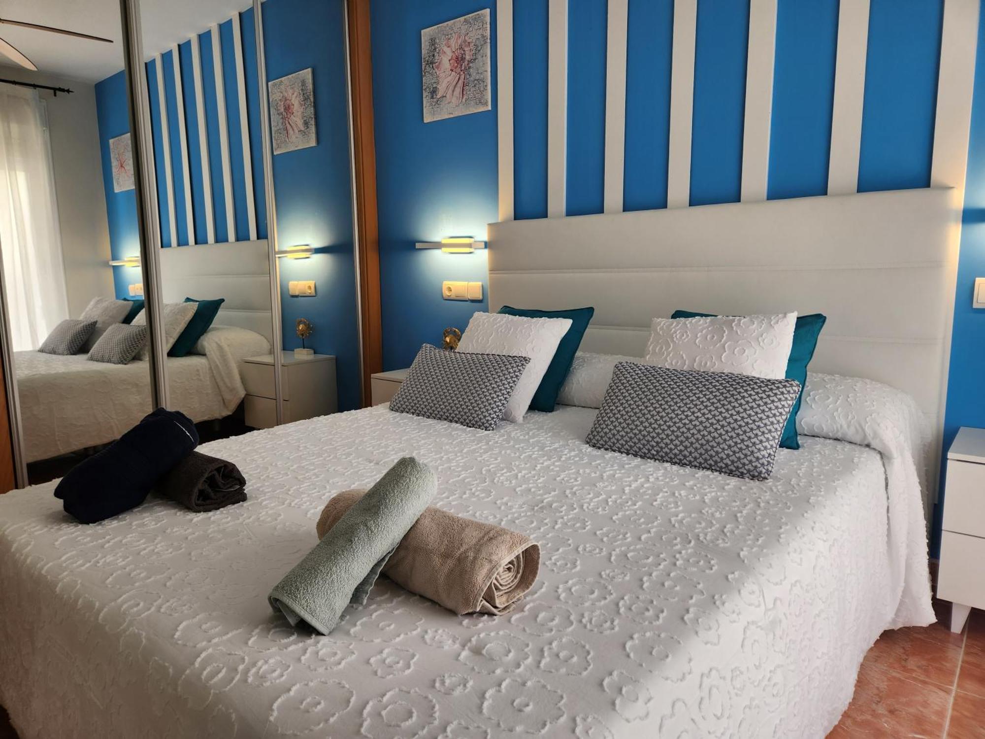 Bajo En Primera Linea De Vera-Playa Con Piscina Privada! Luaran gambar
