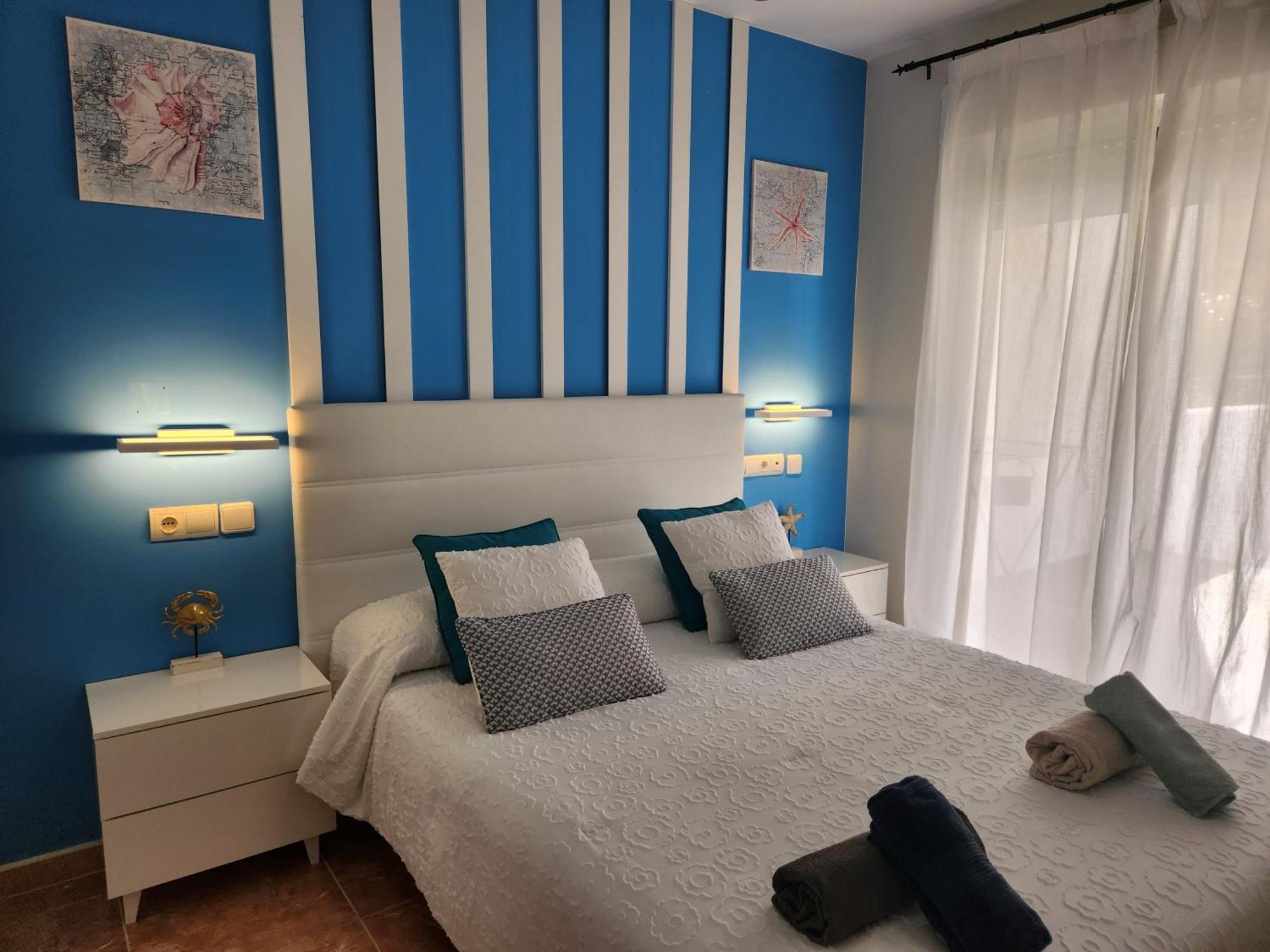Bajo En Primera Linea De Vera-Playa Con Piscina Privada! Luaran gambar